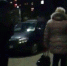 Мать Евгения увозят на опознание трупа сына Фото: Александр БОЙКО - Комсомольская Правда Самара