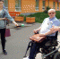 Активисты партпроекта «Единая страна-доступная среда» убедились в доступности для маломобильных граждан обновленных участков улицы Стара-Загора - Единая Россия