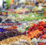 Из России выдворили мигранта, кинувшего в пенсионера фруктом на самарском рынке - Национальный акцент