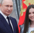 Валиева, смутившись, поблагодарила Путина за поддержку. - НИА Самара