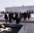 Вместе с губернатором в память о героях цветы возложили самарские журналисты - в преддверии церемонии вручения наград за достижения в области СМИ. - НИА Самара