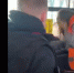В Самаре полицейские задержали пассажира, избившего кондуктора автобуса № 41 - ГТРК Самара