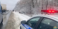 В Самарской области полицейские помогли водителям LADA Niva и Kia в снегопад - Комсомольская Правда Самара