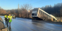 В Самаре начали искать виновных в эпичном ДТП с автобусом и грузовичком - ProGorodSamara.Ru