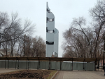 Стелу моторостроительного завода им. Фрунзе реконструируют