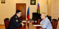 Уполномоченный по правам человека Елена Лапушкина и главный судебный пристав Самарской области Закир Муратов обсудили порядок взаимодействия - Уполномоченный по правам человека