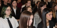 В День Конституции РФ Елена Лапушкина провела урок права для самарских школьников - Уполномоченный по правам человека