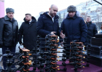 Губернатор Самарской области Вячеслав Федорищев передал автомобили в зону СВО