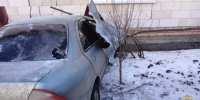 Под Самарой автомобиль въехал с стену жилого дома - ГТРК Самара