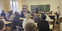 В Самарском регионе сотрудники полиции организовали профориентационное мероприятие для учащихся колледжа - ГУ МВД Самарской области