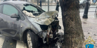 Около Струковского сада в Самаре горел автомобиль - SamaraGIS.Ru