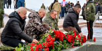 В Самаре прошло возложение цветов к Вечному огню - Самарская Газета