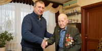 Юрию Железнову и Юрию Дмитриеву вручили медали к 80-летию Победы в Великой Отечественной войне - Администрация городского округа Самара