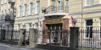 В Самаре возбуждено уголовное дело после избиения девушки подростками в ТЦ - Самарская Газета