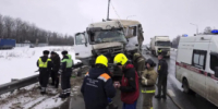  Водителя одного из тягачей зажало в кабине. Потребовалась помощь спасателей. - НИА Самара