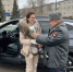 Сотрудники Госавтоинспекции Самарской области провели праздничную акцию «Цветы для Автоледи» - ГУ МВД Самарской области
