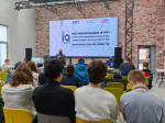 Окружная интеллектуальная олимпиада проводится в три этапа: отборочный этап в учебном заведении, региональный и окружной финал.