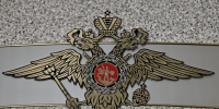 В Самаре нарушитель протаранил стену торгового центра, уходя от полицейской погони - Самарская Газета