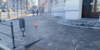 Самокатчик сбил женщину в центре Самары и скрылся - Волга Ньюс