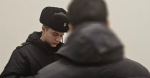 Житель Самарской области проглотил пять пакетов с наркотиками на глазах полицейских