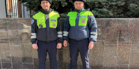 В Самаре инспекторы ДПС помогли самарцу найти парня, который украл его пакет с кроссовками - Губерния ТВ