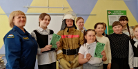 В Приволжском районе специалисты пожарно-спасательного отряда № 45  проводят профориентационные занятия с учащимися - Центр по делам гражданской обороны, пожарной безопасности и чрезвычайным ситуациям