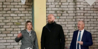Михаил Смирнов проинспектировал строящиеся социальные объекты в Исаклинском районе - Волга Ньюс
