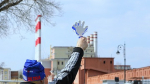 13 апреля на Волжском проспекте любители бега с...