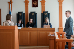 Студенты соревновались в знании налогового права в ходе игрового судебного заседания