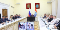  О чем на оперативном совещании губернатора Самарской области Вячеслава Федорищева доложила первый заместитель главы Самары Юлия Ашуркова. - НИА Самара