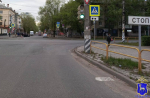 В Тольятти 4 мая после столкновения с "Калиной" перевернулась "Веста"