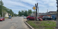В Самарской области женщина на Peugeot врезалась в Hyundai Tucson - Губерния ТВ