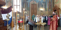 В честь дня Самарского знамени в Иверском монастыре возложили цветы к могиле Петра Алабина - SamaraGIS.Ru