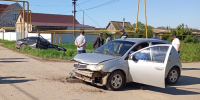 Утром 23 мая в Самарской области легковушка оказалась в кювете - Губерния ТВ