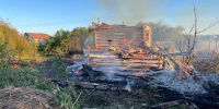 Мужчина вытащил из огня беременную жену и годовалую дочку - Губерния ТВ