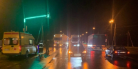 В дождь на трассе М-5 в Самарской области столкнулись грузовик и легковушка - Комсомольская Правда Самара