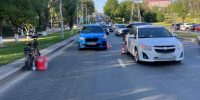 Велосипедист из Самары врезался в две легковушки - Волга Ньюс