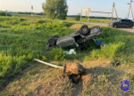 В Волжском районе перевернулась машина, пострадали две пенсионерки