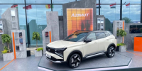 Губернатор Самарской области оценил новый автомобиль АВТОВАЗа на ПМЭФ 2025 - Комсомольская Правда Самара