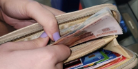 Указ утвержден. Пенсионеры с пенсией менее 32 577 рублей получат дополнительную выплату по 10 000 рублей - ProGorodSamara.Ru
