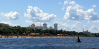 В Самарской области на Волге опрокинулся самодельный плавучий дом - Самарская Газета
