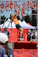 Сильнейших спортсменов объединил Чемпионат России по гонкам с препятствиями в Самаре