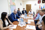 Поддержка здравоохранения, образования, культуры, спорта - решения губернатора по итогам поездки в Богатовский район