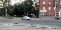 Самарец катался на электросамокате по проезжей части и попал под Lada Granta - Волга Ньюс