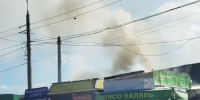 В Самаре около Кировского рынка 28 июля вспыхнуло двухэтажное кафе - ГТРК Самара