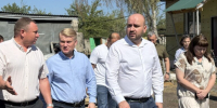 Губернатор Самарской области Вячеслав Федорищев работает в городе Снежное ДНР - SamaraGIS.Ru