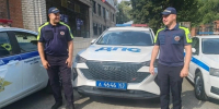 В Самаре сотрудники полиции доставили мужчину в больницу на патрульной машине - Комсомольская Правда Самара