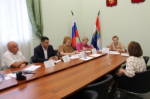 Уполномоченный по правам человека в Самарской области Елена Лапушкина провела целевой прием граждан по вопросам реализации права на образование