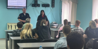 Госавтоинспекторы Самарской области провели профилактические беседы с начинающими водителями - ГУ МВД Самарской области