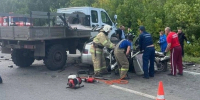 В Самарской области ВАЗ 2112 столкнулся с грузовиком, погибли люди - ProGorodSamara.Ru